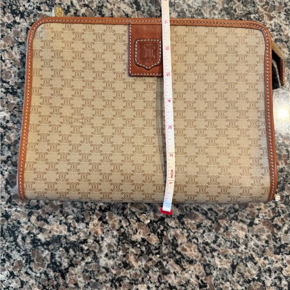 Celine Rare Vintage clutch/pouch Tan/Caramel EUC - Picture 12 of 13